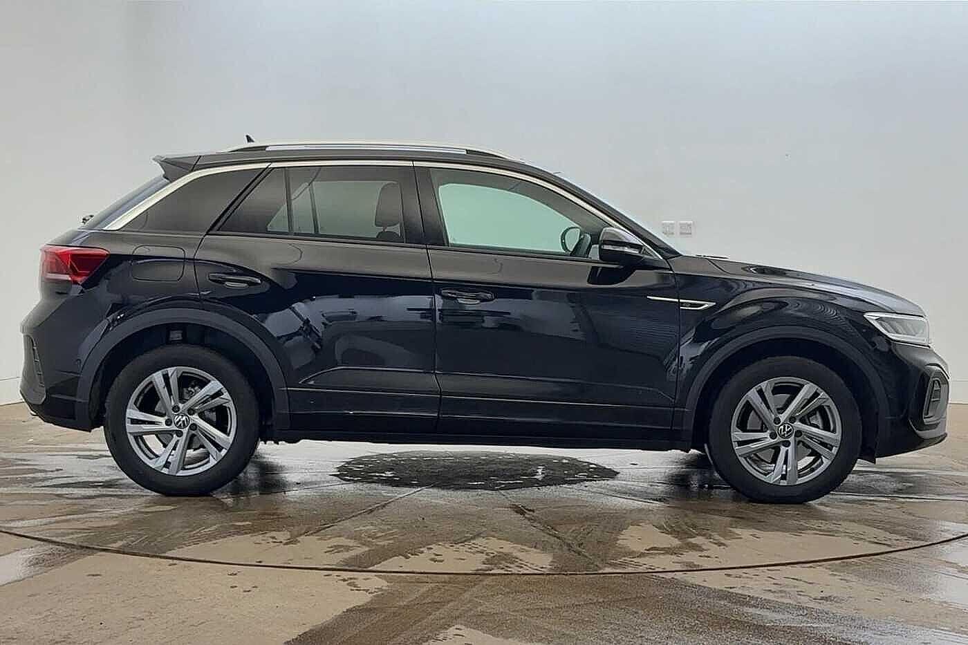 Used Volkswagen T-Roc 2025 for sale - 77262510: Photo 4