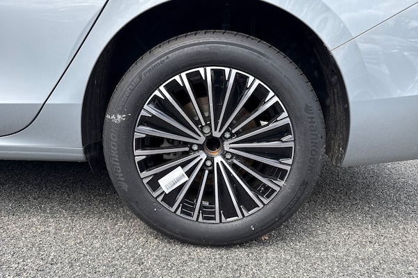 Used Volkswagen Passat 2025 for sale - 75785521: Photo 10