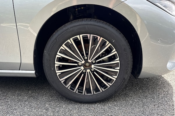 Used Volkswagen Passat 2025 for sale - 75785521: Photo 12