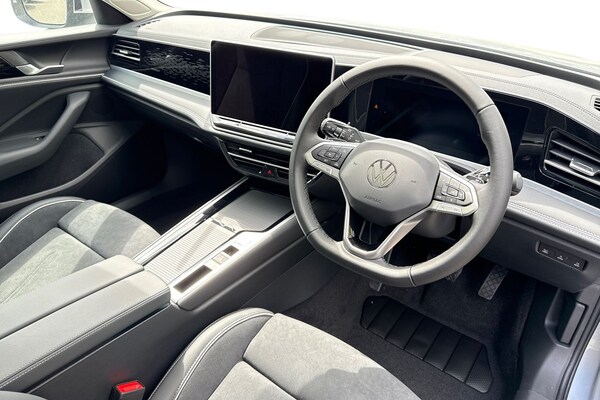 Used Volkswagen Passat 2025 for sale - 75785521: Photo 13
