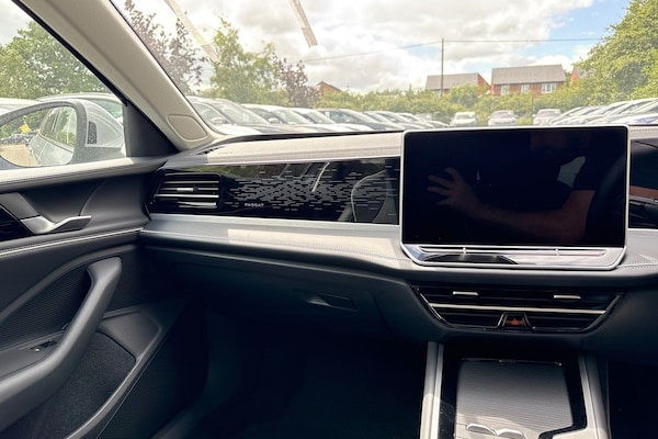 Used Volkswagen Passat 2025 for sale - 75785521: Photo 19