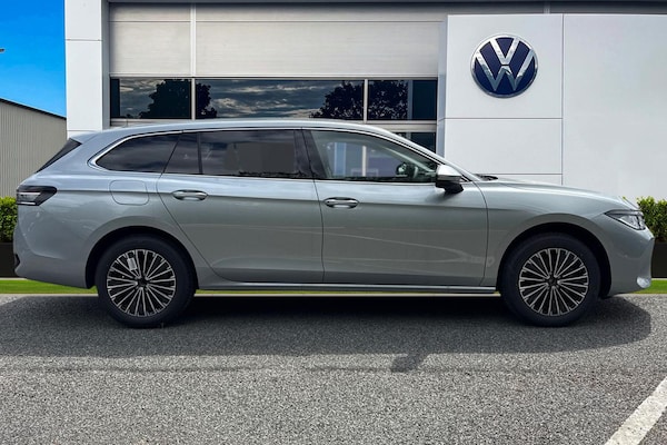 Used Volkswagen Passat 2025 for sale - 75785521: Photo 3