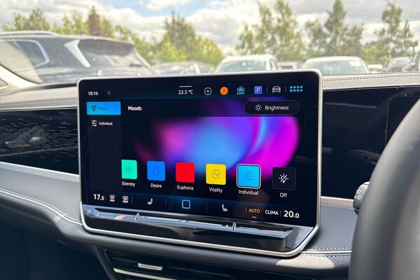 Used Volkswagen Passat 2025 for sale - 75785521: Photo 48