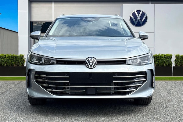 Used Volkswagen Passat 2025 for sale - 75785521: Photo 5