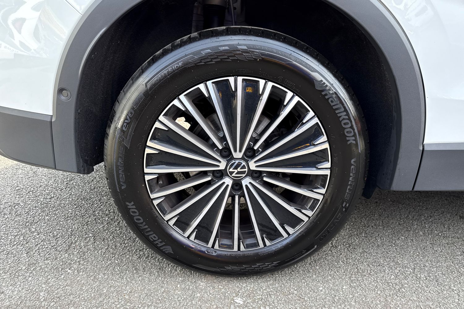 Used Volkswagen Tiguan 2025 for sale - 76106786: Photo 11