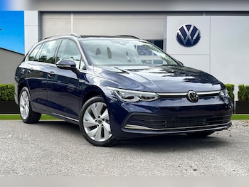 Volkswagen - Golf
