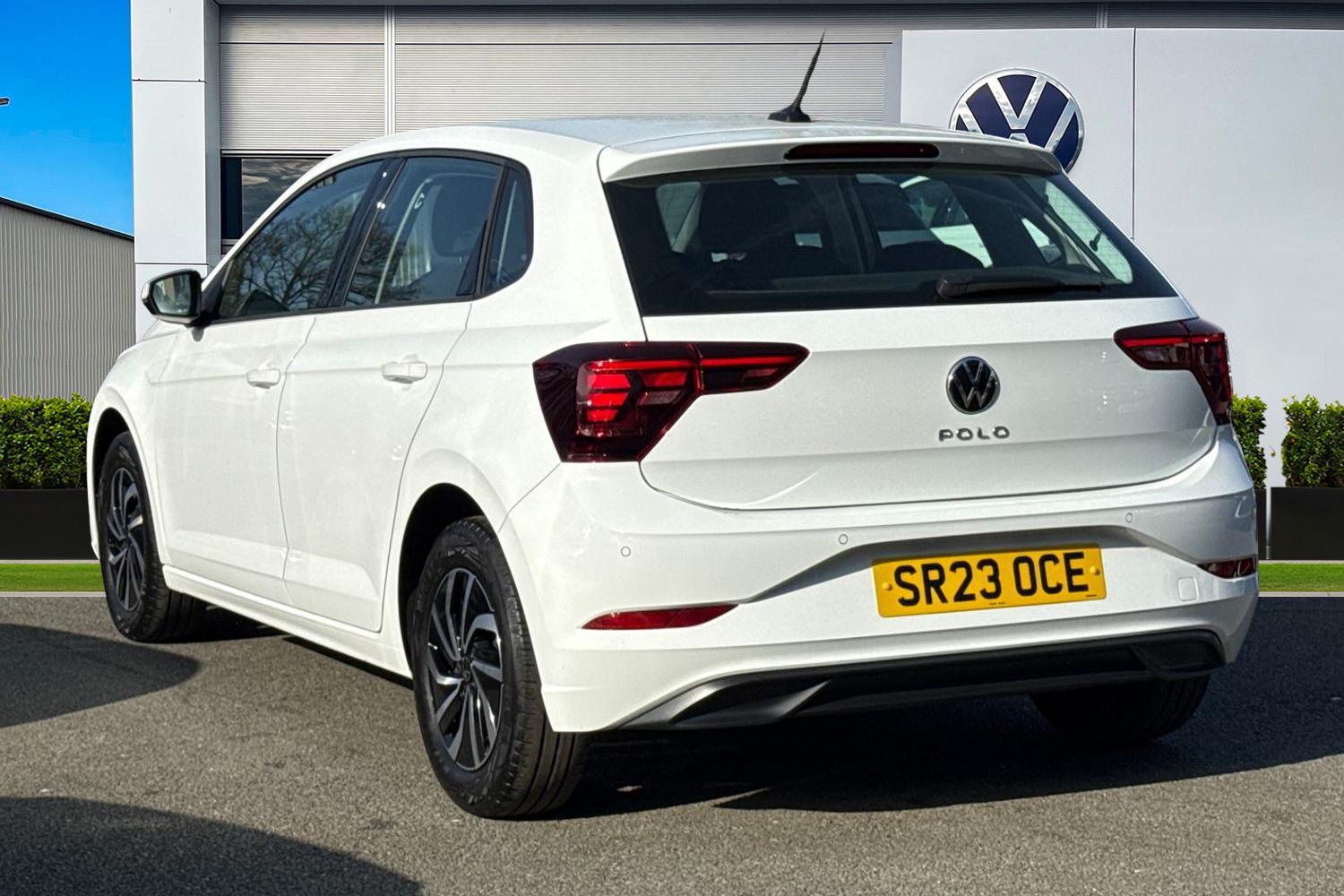 Used Volkswagen Polo 2023 for sale - 78163311: Photo 2