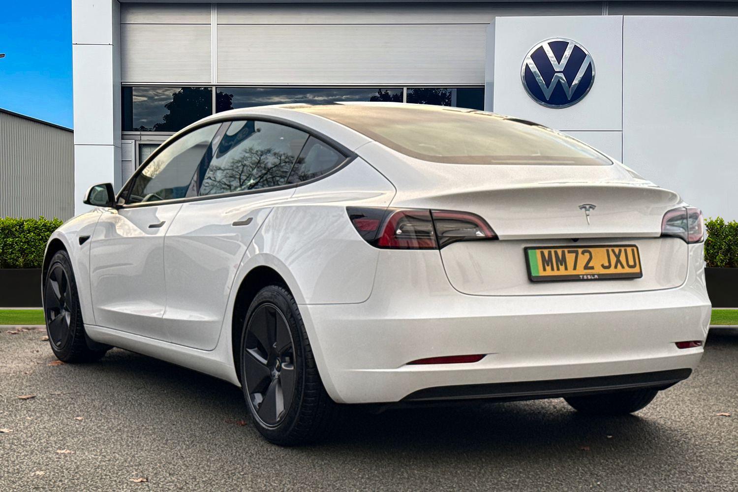 Used Tesla Model 3 2022 for sale - 76985371: Photo 2