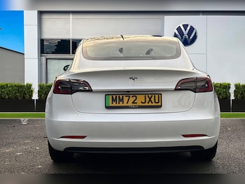 Used Tesla Model 3 2022 for sale - 76985371: Photo