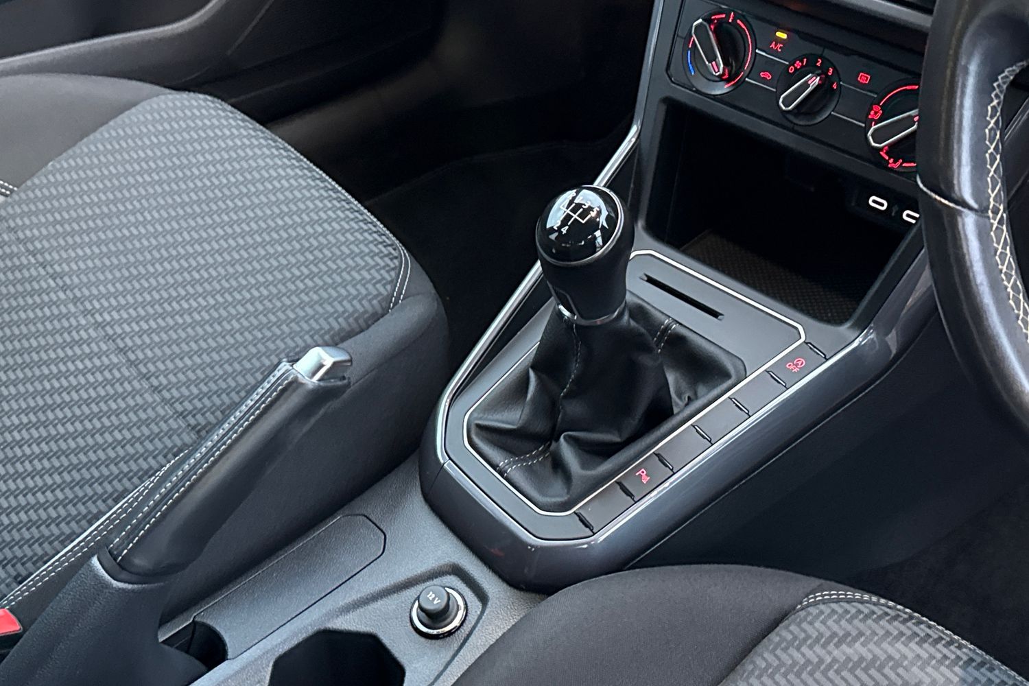 Used Volkswagen Polo 2021 for sale - 76916359: Photo 23