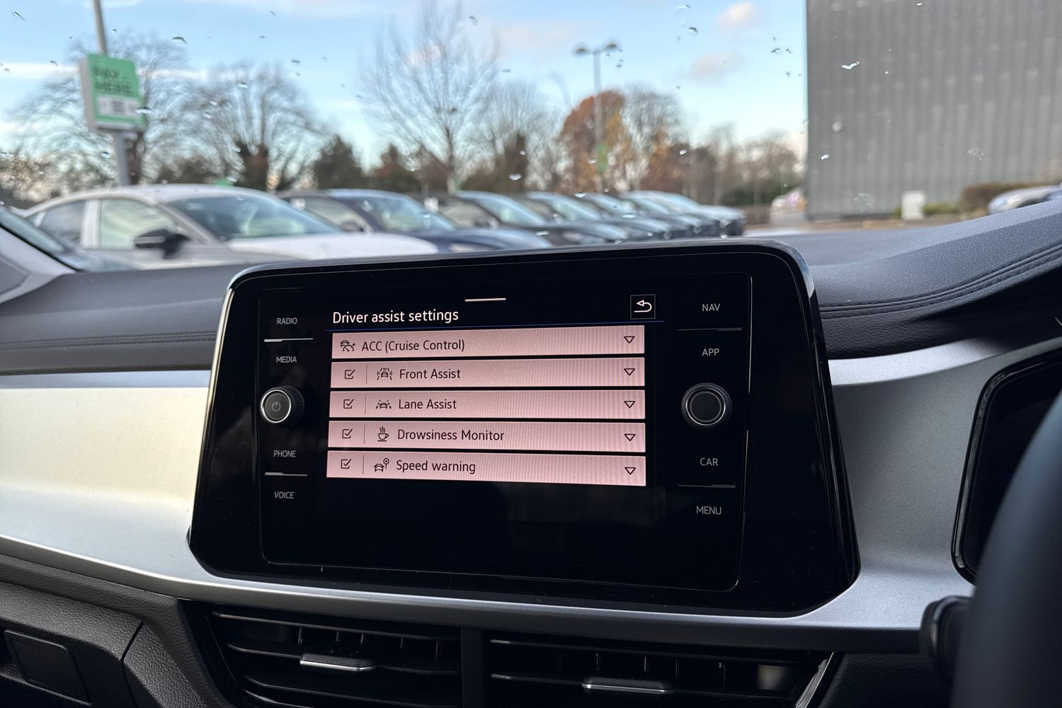 Used Volkswagen T-Roc 2026 for sale - 77493948: Photo 44