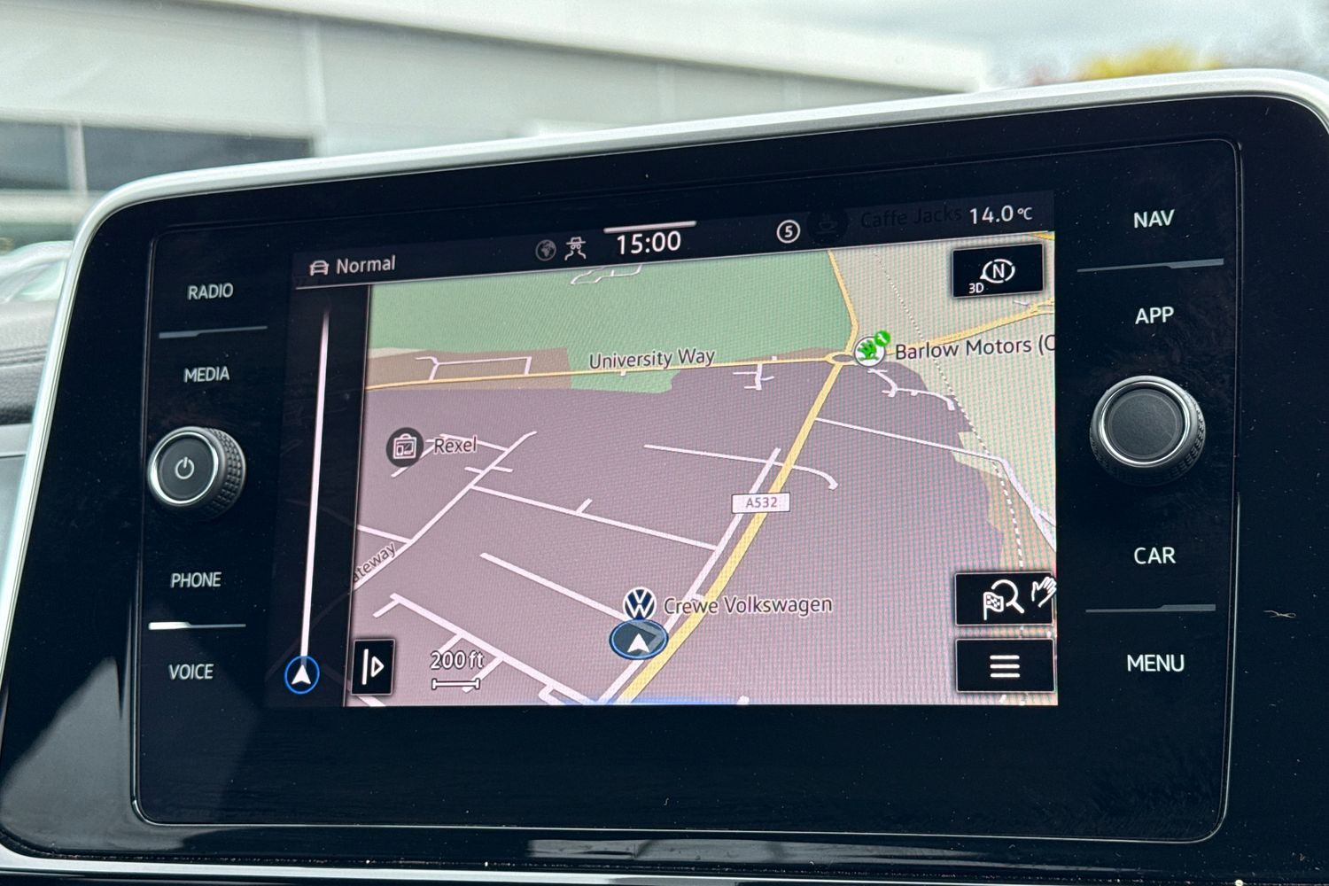 Used Volkswagen T-Roc 2023 for sale - 78016320: Photo 17