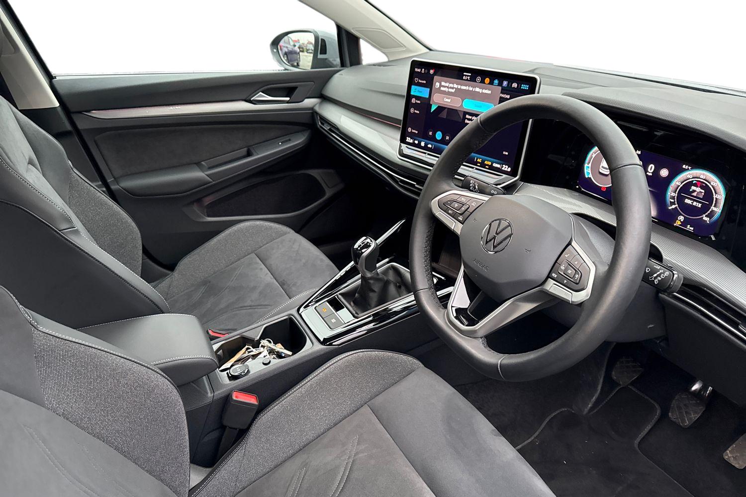 Used Volkswagen Golf 2025 for sale - 77303064: Photo 14