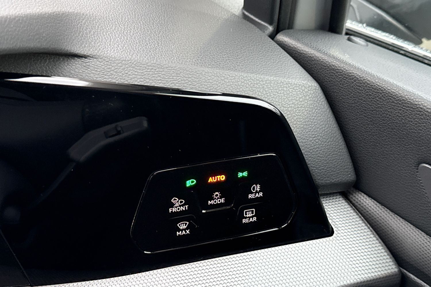 Used Volkswagen Golf 2025 for sale - 77303064: Photo 26