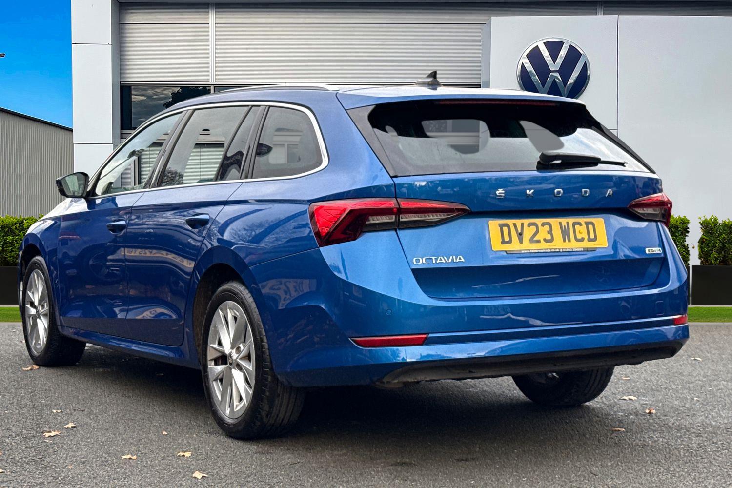 Used Skoda Octavia 2023 for sale - 76739540: Photo 2