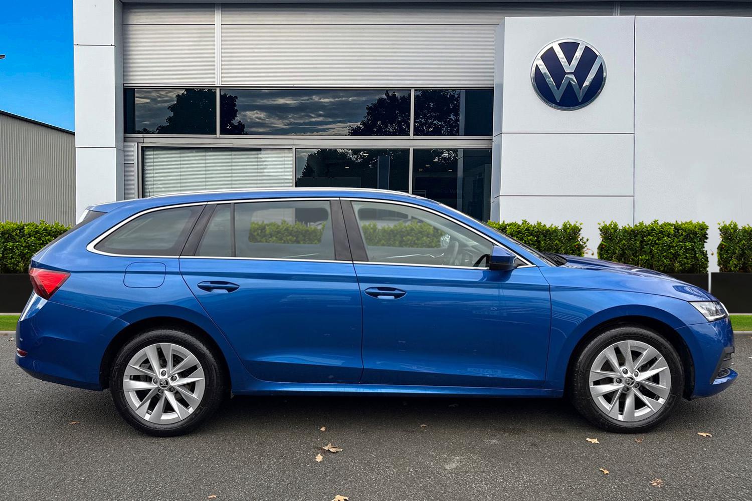 Used Skoda Octavia 2023 for sale - 76739540: Photo 3