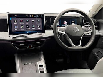 Used Volkswagen Passat 2025 for sale - 78422089: Photo