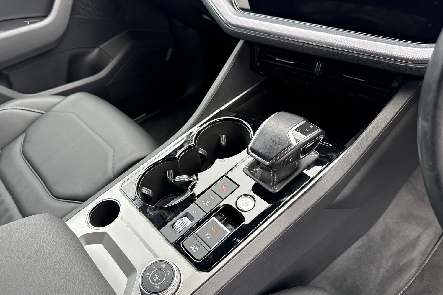 Used Volkswagen Touareg 2020 for sale - 77628509: Photo 23