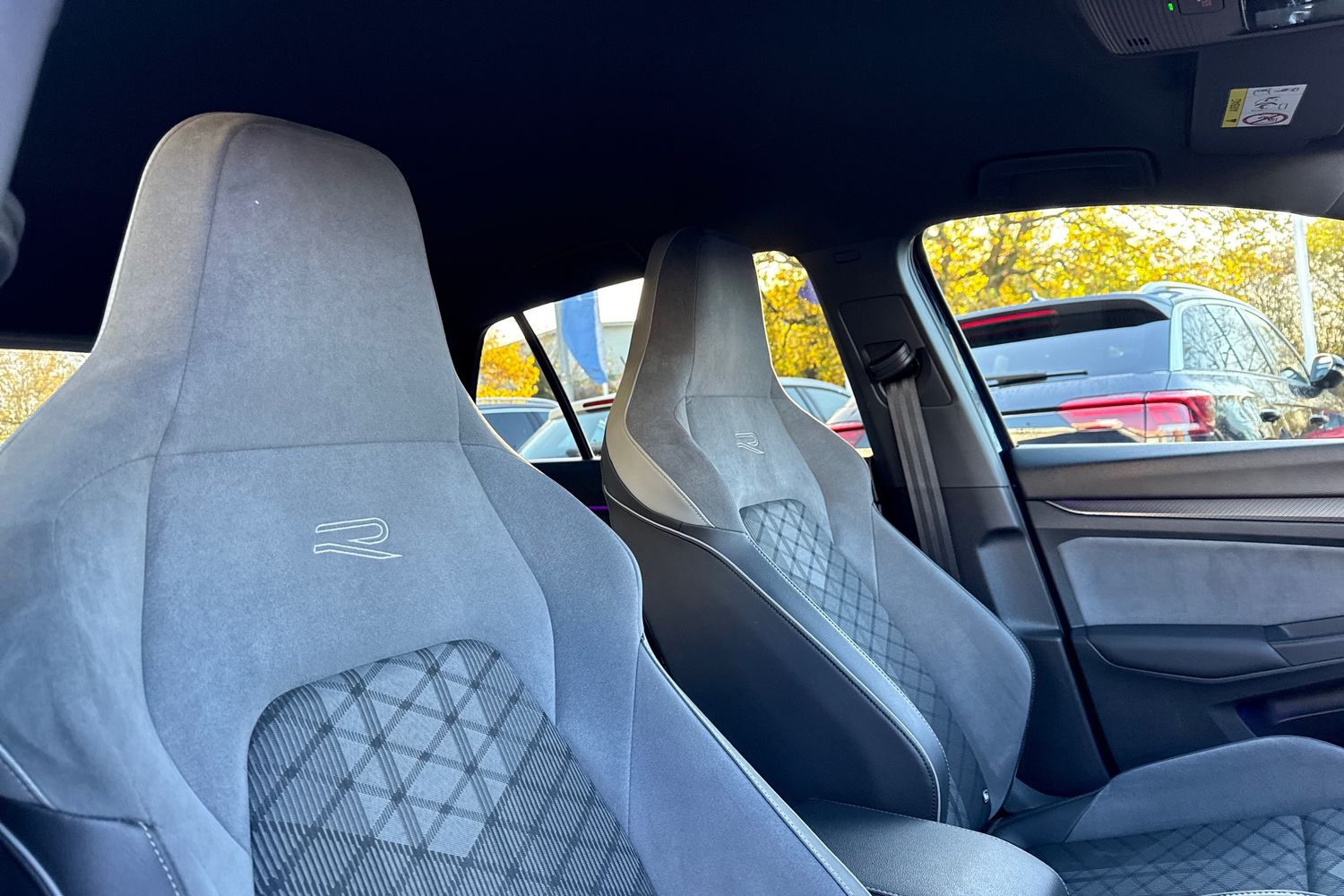 Used Volkswagen Golf 2020 for sale - 76705510: Photo 24