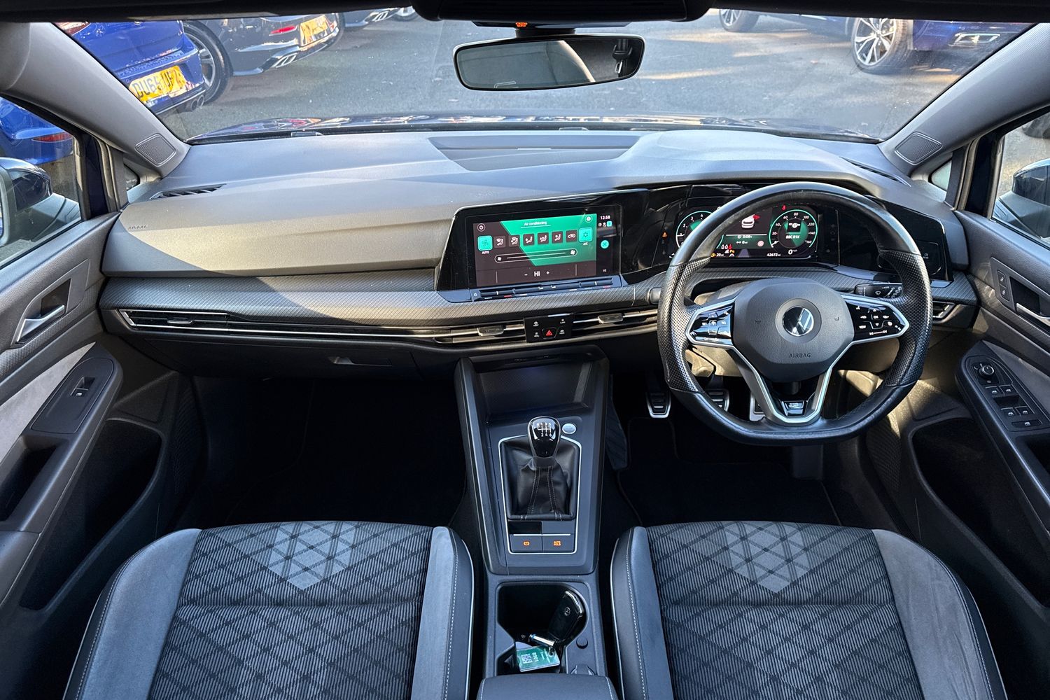 Used Volkswagen Golf 2020 for sale - 76705510: Photo 39