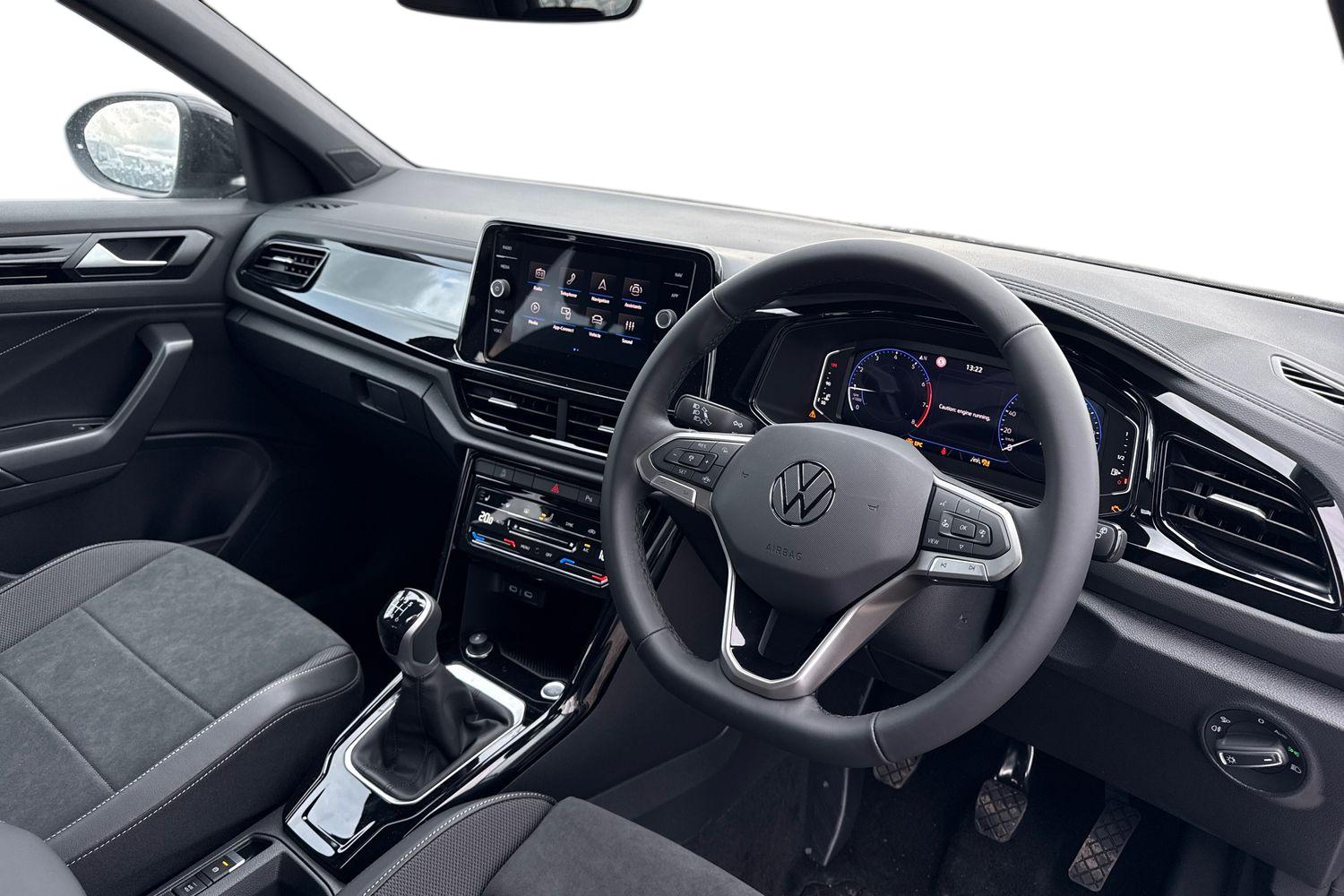 Used Volkswagen T-Roc 2025 for sale - 76374726: Photo 13