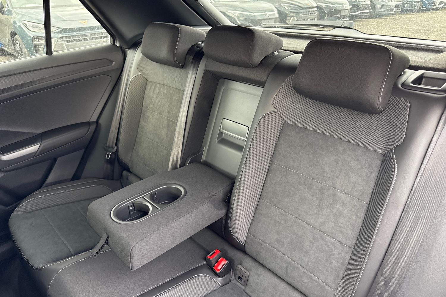 Used Volkswagen T-Roc 2025 for sale - 76374726: Photo 18