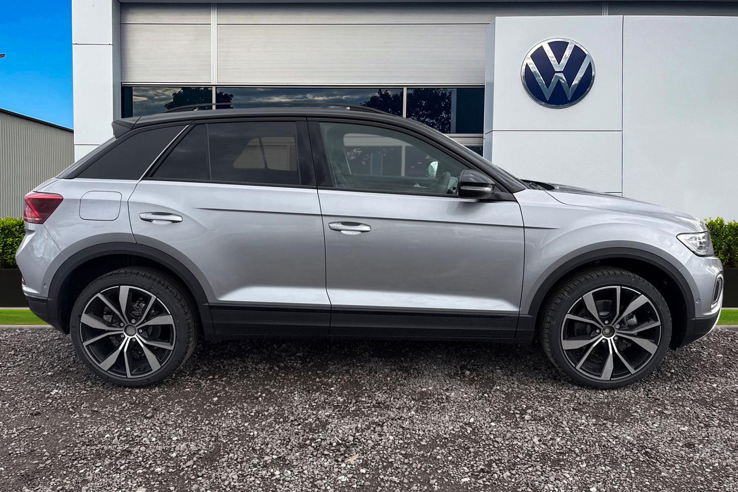 Used Volkswagen T-Roc 2025 for sale - 76374726: Photo 3