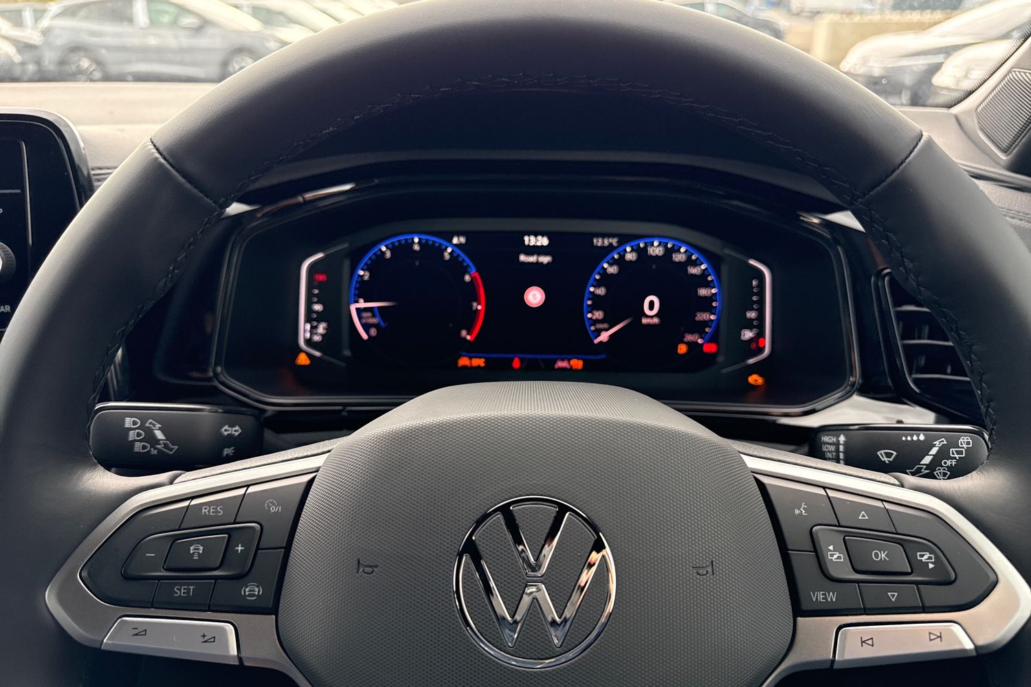 Used Volkswagen T-Roc 2025 for sale - 76374726: Photo 33