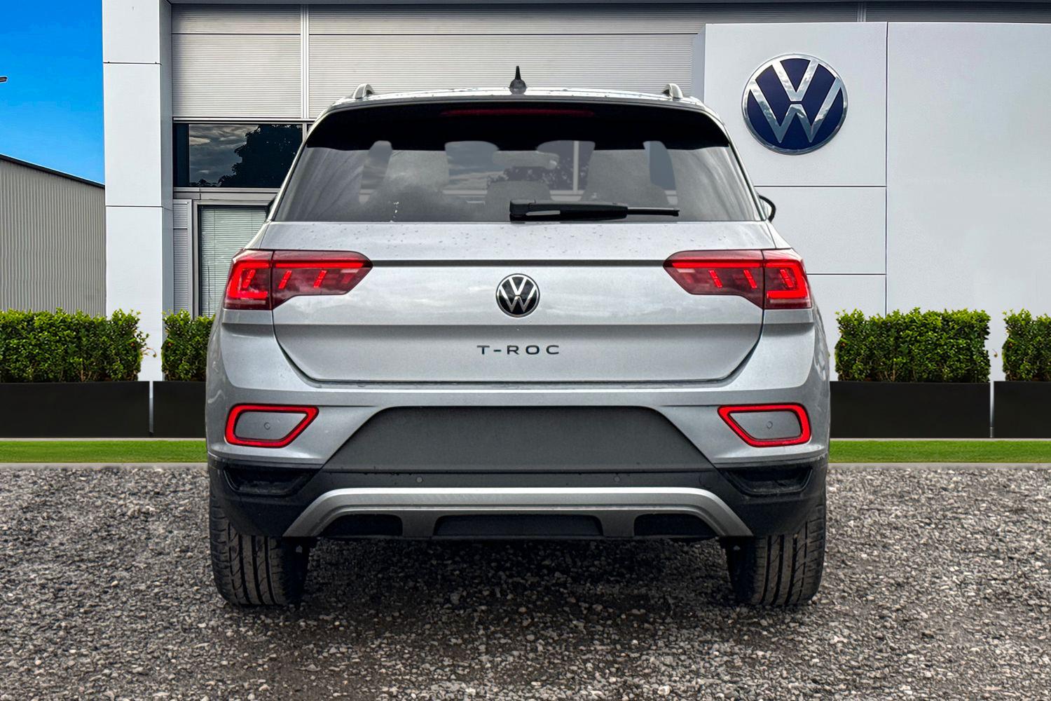 Used Volkswagen T-Roc 2025 for sale - 76374726: Photo 4