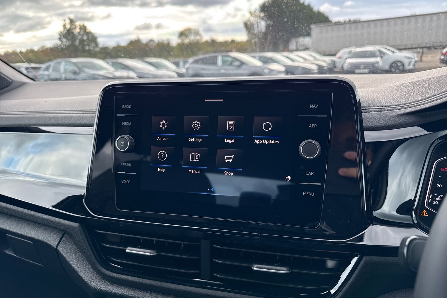 Used Volkswagen T-Roc 2025 for sale - 76374726: Photo 44