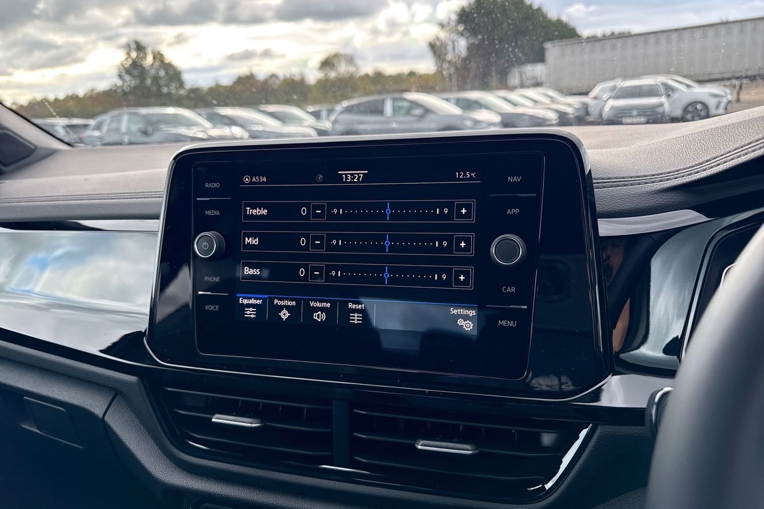 Used Volkswagen T-Roc 2025 for sale - 76374726: Photo 52