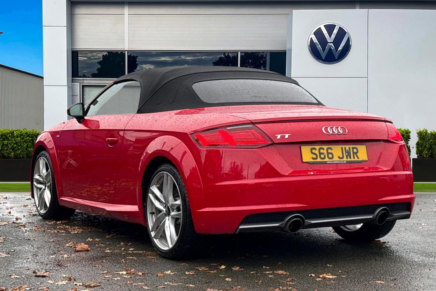 Used Audi TT 2015 for sale - 76774611: Photo 2
