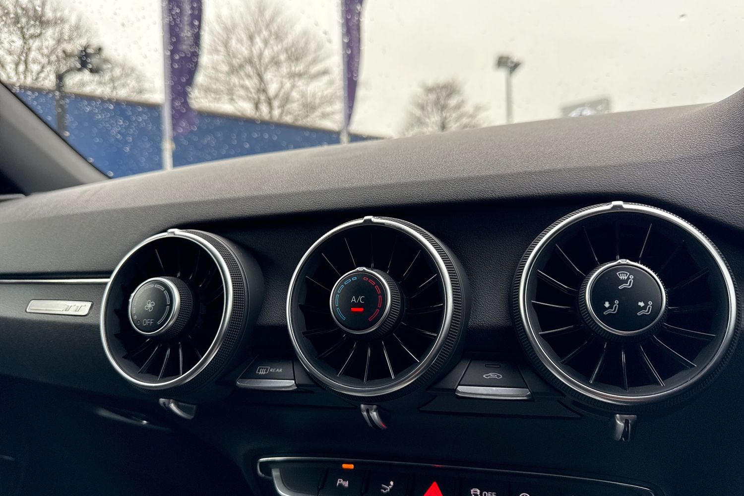 Used Audi TT 2015 for sale - 76774611: Photo 21