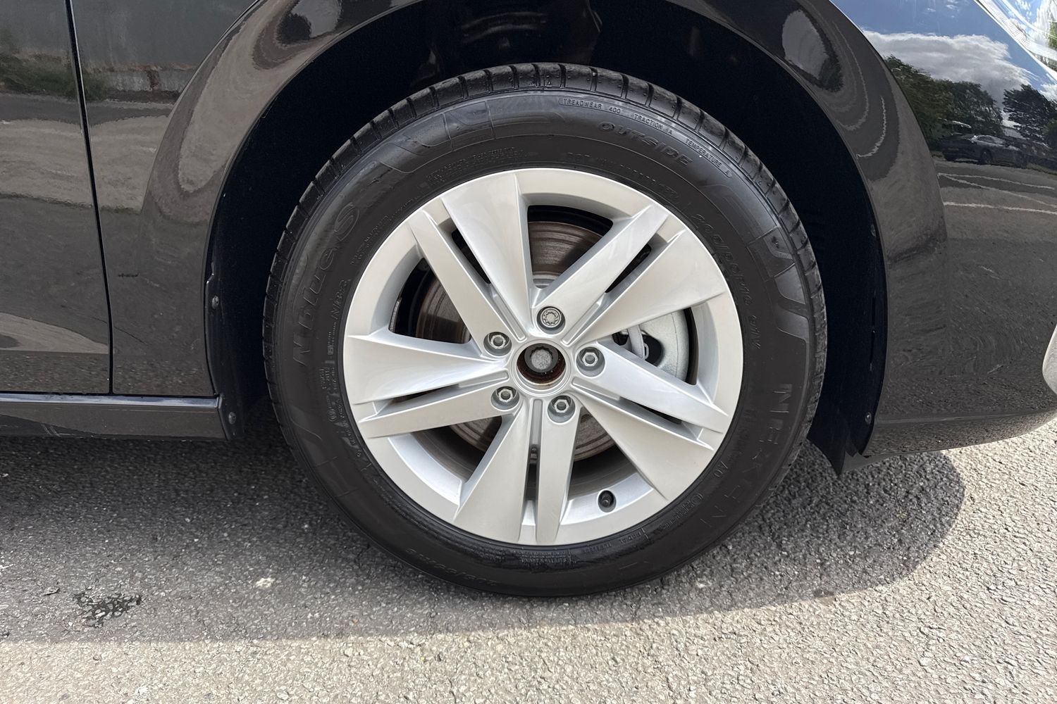 Used Volkswagen Golf 2025 for sale - 75898555: Photo 12