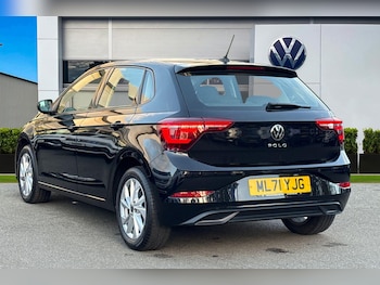 Used Volkswagen Polo 2021 for sale - 76405876: Photo