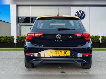 Used Volkswagen Polo 2021 for sale - 76405876: Photo