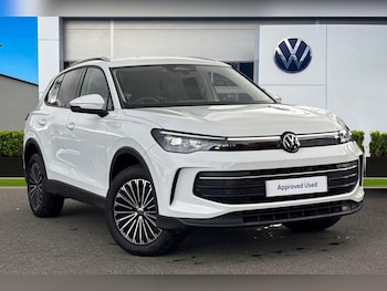 Volkswagen - Tiguan