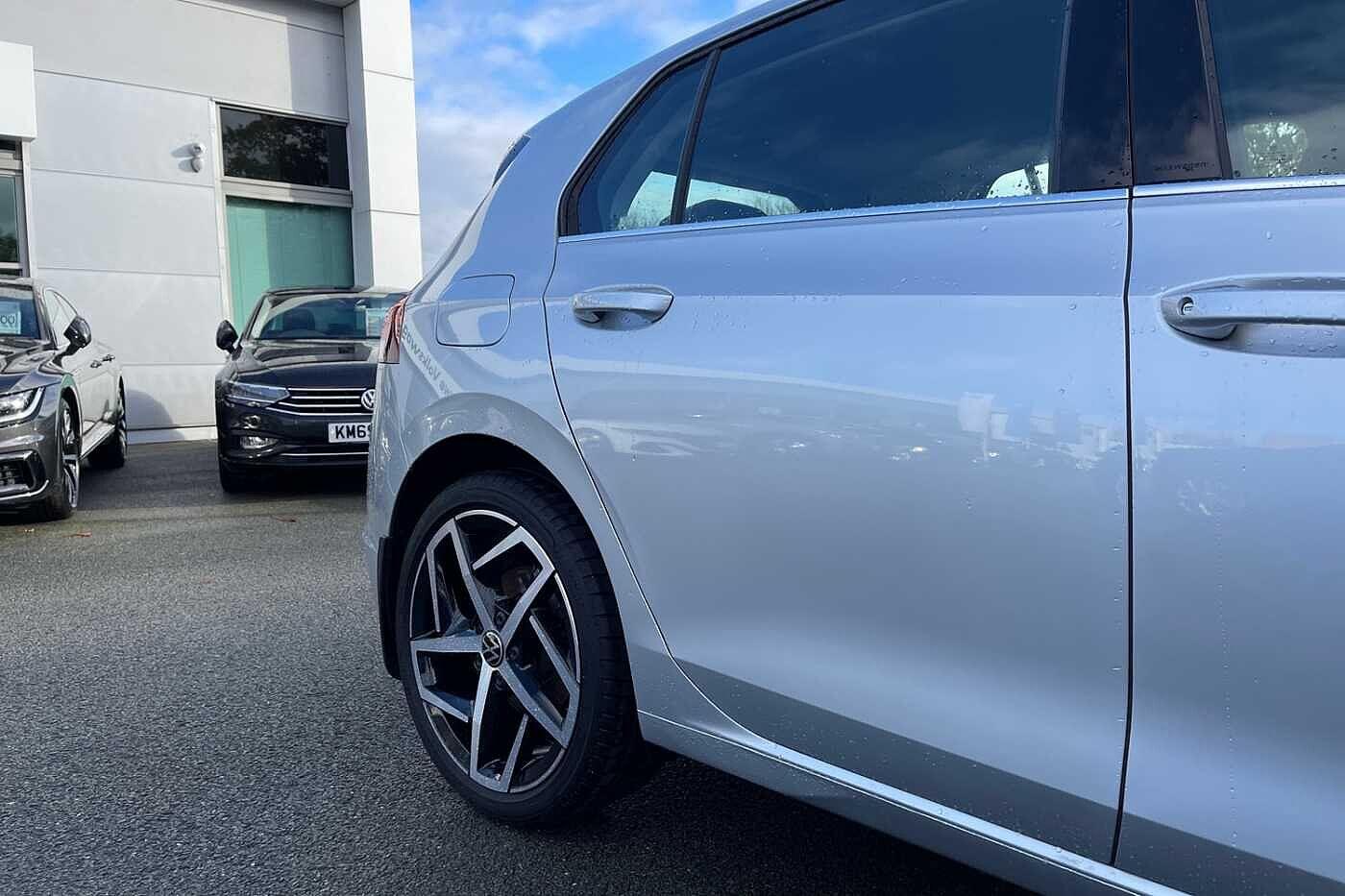 Used Volkswagen Golf 2021 for sale - 78132457: Photo 60