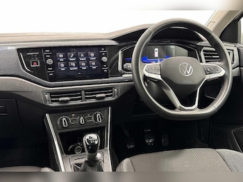 Used Volkswagen Taigo 2025 for sale - 78422215: Photo