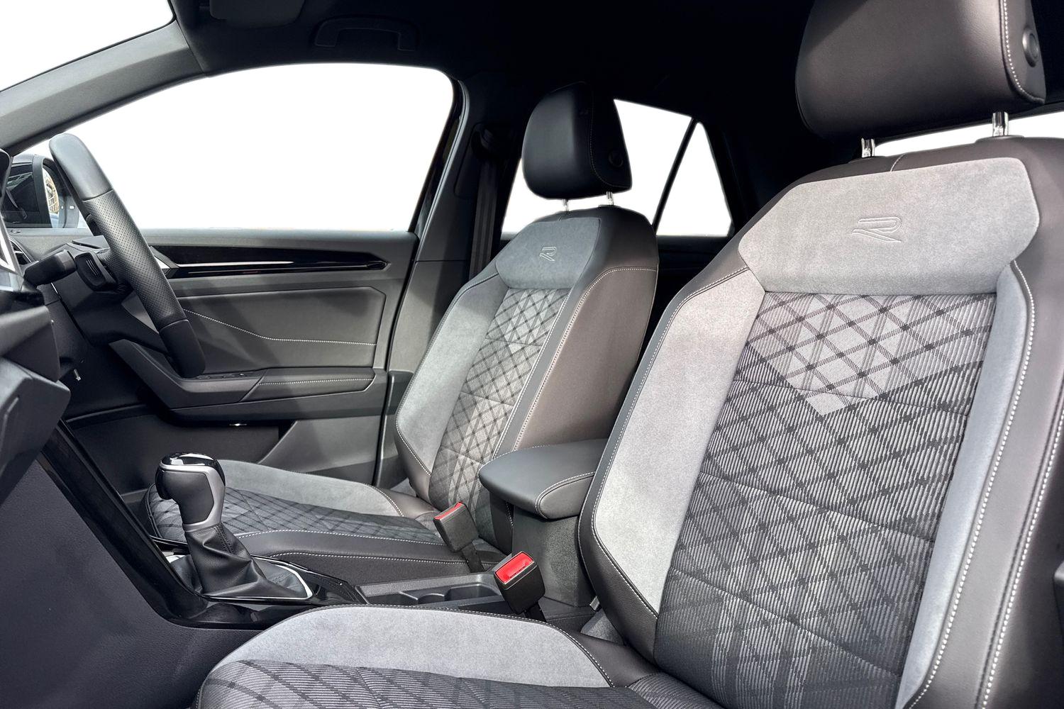 Used Volkswagen T-Roc 2025 for sale - 76364768: Photo 16