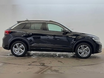 Used Volkswagen T-Roc 2025 for sale - 76364768: Photo