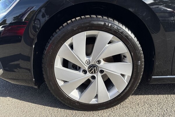 Used Volkswagen Golf 2024 for sale - 76102140: Photo 13