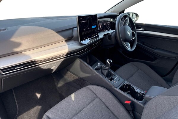 Used Volkswagen Golf 2024 for sale - 76102140: Photo 15