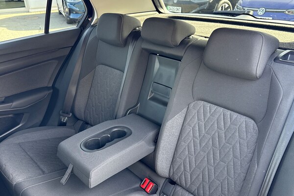 Used Volkswagen Golf 2024 for sale - 76102140: Photo 19