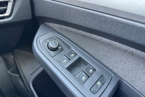 Used Volkswagen Golf 2024 for sale - 76102140: Photo 25