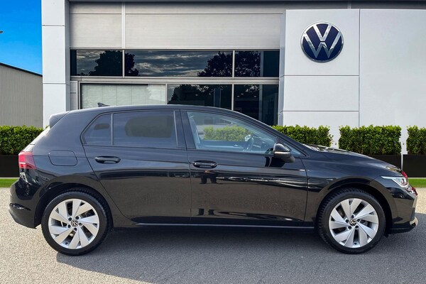 Used Volkswagen Golf 2024 for sale - 76102140: Photo 3