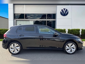 Used Volkswagen Golf 2024 for sale - 76102140: Photo 3