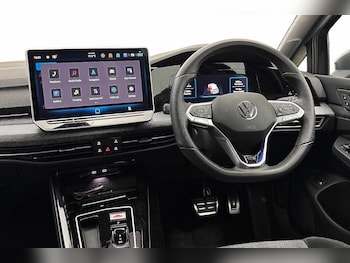 Used Volkswagen Golf 2025 for sale - 78815250: Photo