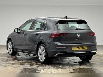 Used Volkswagen Golf 2025 for sale - 78380350: Photo