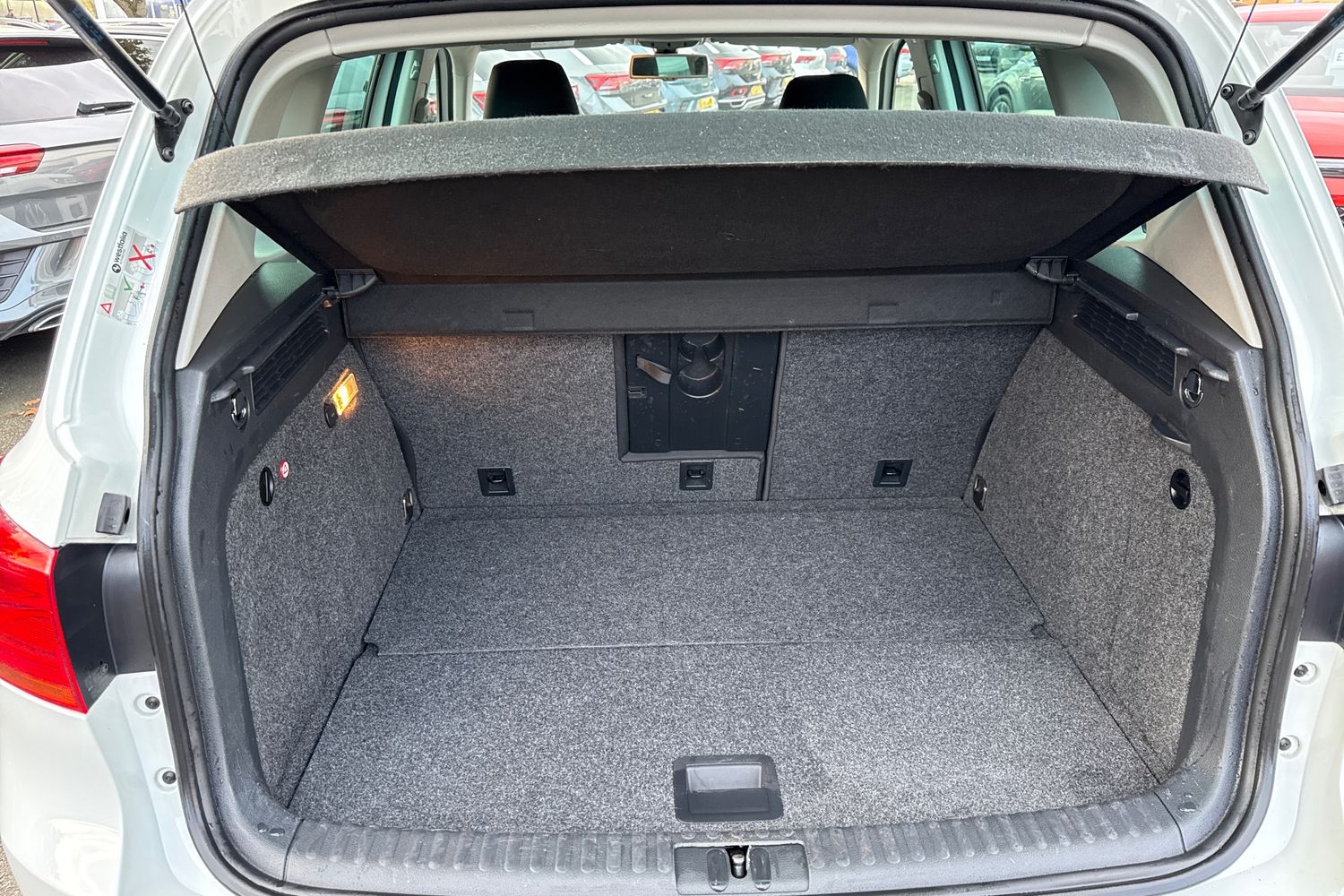 Used Volkswagen Tiguan 2016 for sale - 76515938: Photo 10